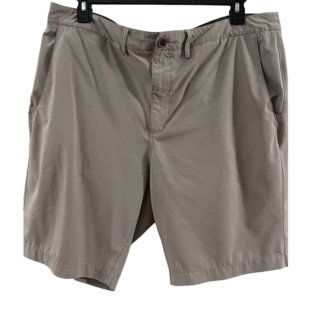 7 Diamonds Performance Shorts Men 42 (Tag 40) Khaki Tan Well Made Preowned *Flaw